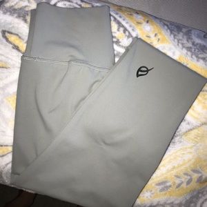 Ptula Taylor Stay True Legging